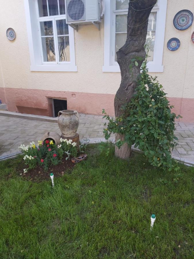 Guest House Han Σαμαρκάνδη Εξωτερικό φωτογραφία