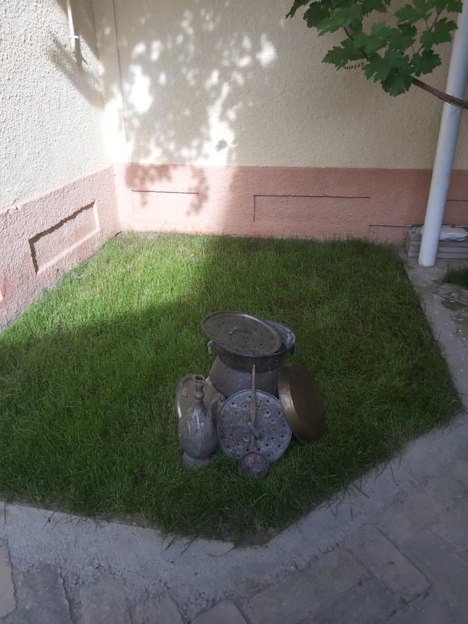 Guest House Han Σαμαρκάνδη Εξωτερικό φωτογραφία